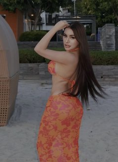 big boobs( kylie leaving 19th) - puta in Okinawa Island Photo 9 of 23