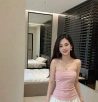 Big Boobs Linda - puta in Riyadh Photo 5 of 9