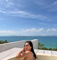 Big boobs ( Mina) - puta in Okinawa Island