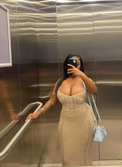 Big Boobs Nice Body Girl Gloria - escort in Ahmedabad Photo 5 of 8
