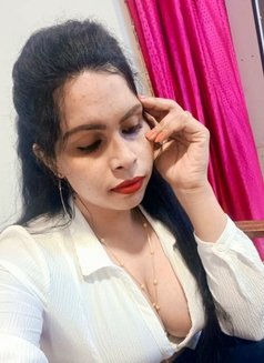 BIG BOOBS NORTH INDIAN TRANNY GIRL - Transsexual escort in Chennai Photo 2 of 7