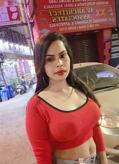 BIG BOOBS NORTH INDIAN TRANNY GIRL - Transsexual escort in Chennai Photo 5 of 5