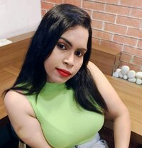 BIG BOOBS NORTH INDIAN TRANNY GIRL - Transsexual escort in Chennai