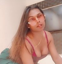 Big Boobs Post Operated Trans - Acompañantes transexual in Mumbai