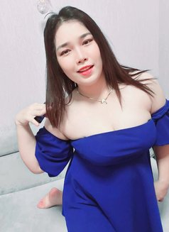 New in oman Massage and full servicr - escort in Muscat Photo 1 of 10