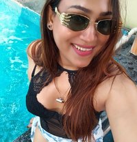 CAM SHOW 🧿big boobs - puta in Bangalore Photo 2 of 10