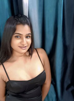 Big Boobs Sana Here for You Baby - Acompañantes transexual in Chennai Photo 4 of 9