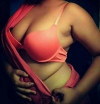 Real Wife Available With Safe Place - puta in Mumbai