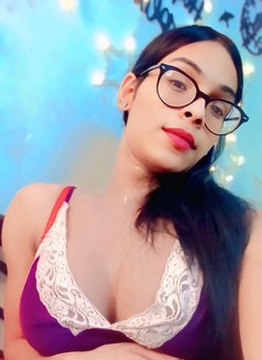 Big Boobs With Vc Service - Acompañantes transexual in Hyderabad Photo 23 of 30