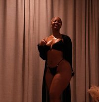BIG BOOTY AFRICAN GIRL SHUKIE - puta in Guangzhou