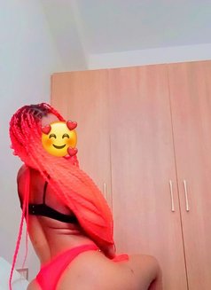 Juicy Ross chocolate booty Real Meet - puta in Sharjah Photo 3 of 3