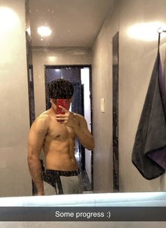 Big Boy69 - Male escort in Pune Photo 1 of 4