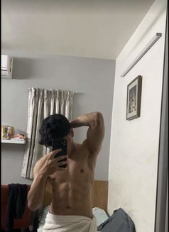 Big Boy69 - Male escort in Pune Photo 4 of 4