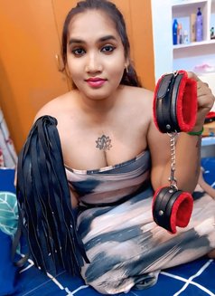 Big Busyy Queen Lipsika - Transsexual escort in Bangalore Photo 27 of 28