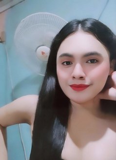 Chantal Sexy - Transsexual escort in Manila Photo 10 of 10