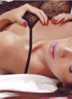 Big*cock*bella - Acompañantes transexual in Macao Photo 11 of 22