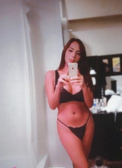 Big*cock*bella - Acompañantes transexual in Macao Photo 21 of 22