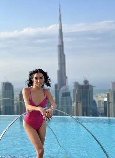 Big cock big cum Sweet - Transsexual escort in Dubai Photo 28 of 30