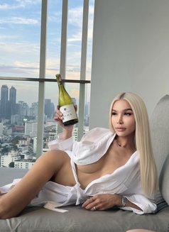 BIG COCK⋆Versatile⋆JESSÏCA - Transsexual escort in Bangkok Photo 30 of 30
