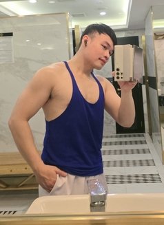 Big Cock Masseur - Male escort in Ho Chi Minh City Photo 25 of 30