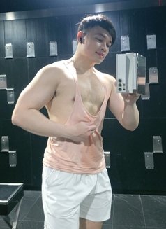 Big Cock Masseur - Male escort in Ho Chi Minh City Photo 30 of 30