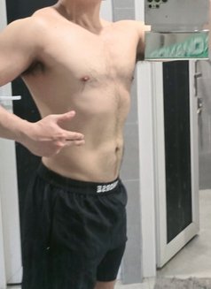 Big Cock Masseur - Male escort in Ho Chi Minh City Photo 25 of 30