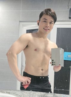 Big Cock Masseur - Male escort in Ho Chi Minh City Photo 26 of 30