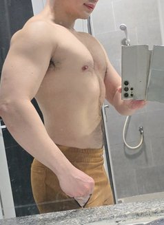 Big Cock Masseur - Male escort in Ho Chi Minh City Photo 29 of 30