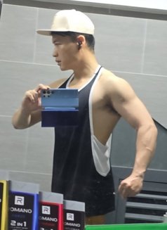 Big Cock Masseur - Acompañantes masculino in Ho Chi Minh City Photo 28 of 29