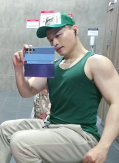 Big Cock Masseur - Male escort in Ho Chi Minh City Photo 29 of 30