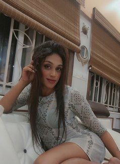 Big cock Meenakshi here - Acompañantes transexual in Bangalore Photo 4 of 22