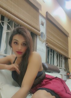 Big cock Meenakshi here - Acompañantes transexual in Bangalore Photo 20 of 22