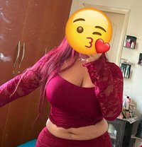 BIG CURVY BOOBS CAM/ANAL QUEEN MEET - puta in Bangalore Photo 8 of 24