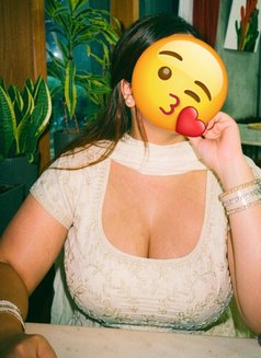 BIG CURVY BOOBS CAM/ANAL QUEEN MEET - escort in Bangalore Photo 21 of 22