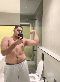 Big dick 190cm - Male escort in Riyadh Photo 3 of 3