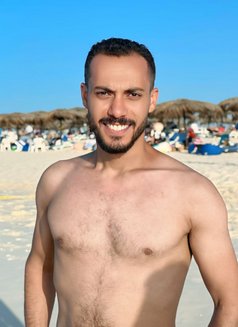 Big Dick 26 cm - Male escort in Jeddah Photo 3 of 5