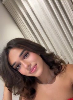 Sexy Arab big dick - Acompañantes transexual in Riyadh Photo 1 of 30