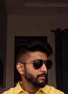 Big Dick Bull Cuple Fucker Venam - Intérprete de adultos in New Delhi Photo 2 of 9