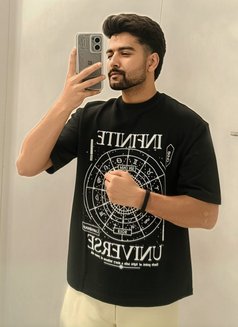 Big Dick Bull Cuple Fucker Venam - Intérprete de adultos in New Delhi Photo 3 of 9