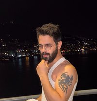 Big dick - Acompañantes masculino in Beirut Photo 9 of 12