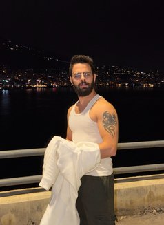 Big dick - Male escort in Beirut Photo 12 of 12