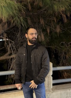 Big dick - Male escort in Beirut Photo 14 of 21