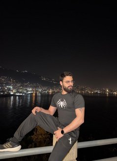 Big dick - Male escort in Beirut Photo 16 of 21