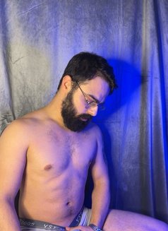 Big dick - Male escort in Beirut Photo 19 of 21