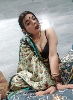 Big Dick Mistres - Acompañantes transexual in Punjab Photo 1 of 1
