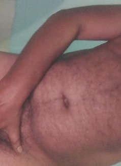 Big Dick on Bed - Acompañante masculino in Pune Photo 1 of 3