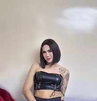 Big dick - Transsexual escort in Doha