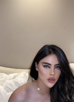 قموري ليدي بوي big dick - Acompañantes transexual in Riyadh Photo 10 of 11