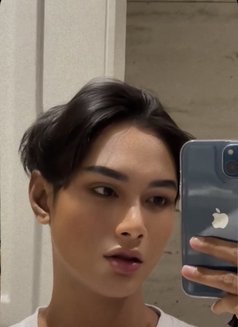 Big Dik Bee Top & Bottom - Male escort in Riyadh Photo 1 of 8