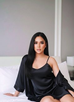 BIG GIGI - Transsexual escort in Riyadh Photo 8 of 10